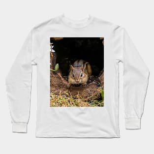 Chipmunk peeks out of his log home Long Sleeve T-Shirt